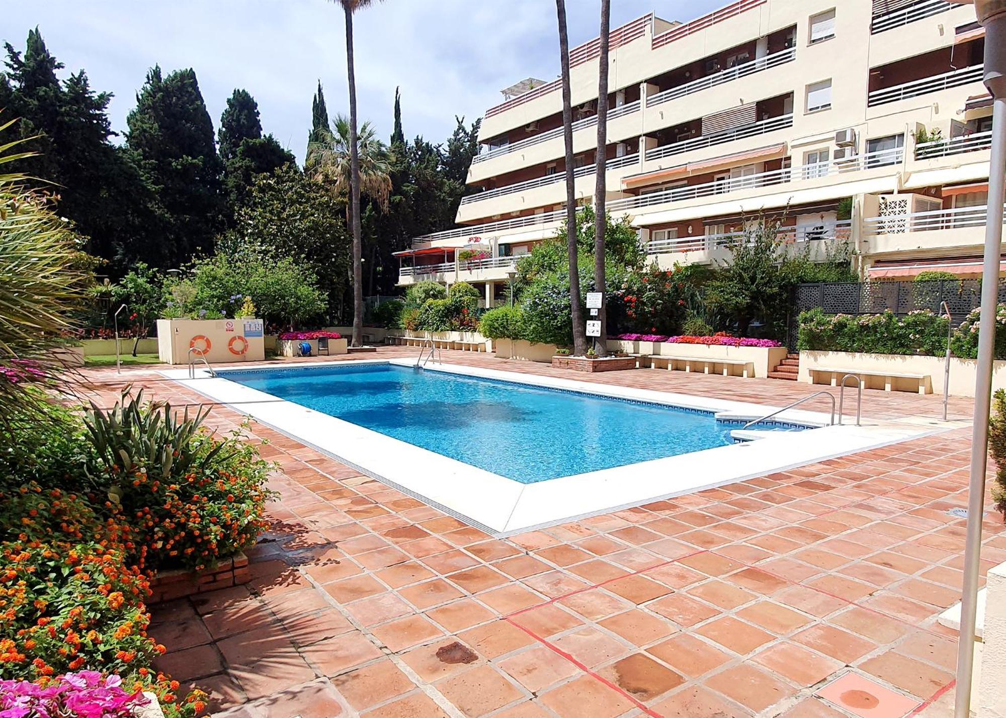 1 Bedroom Apartment Second Line Beach- Parque Marbella Building Kültér fotó